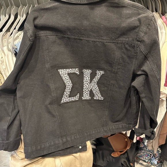 Jean jacket - Picture 1 of 1